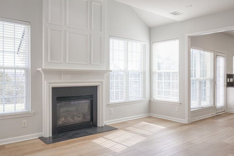 9737 Jupiter Forest Dr - Photo 4 of 10