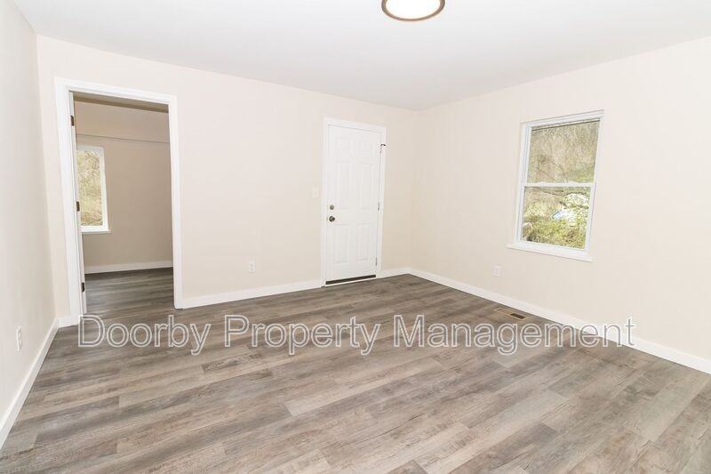 3108 Mary Walker Pl - Photo 6 of 14