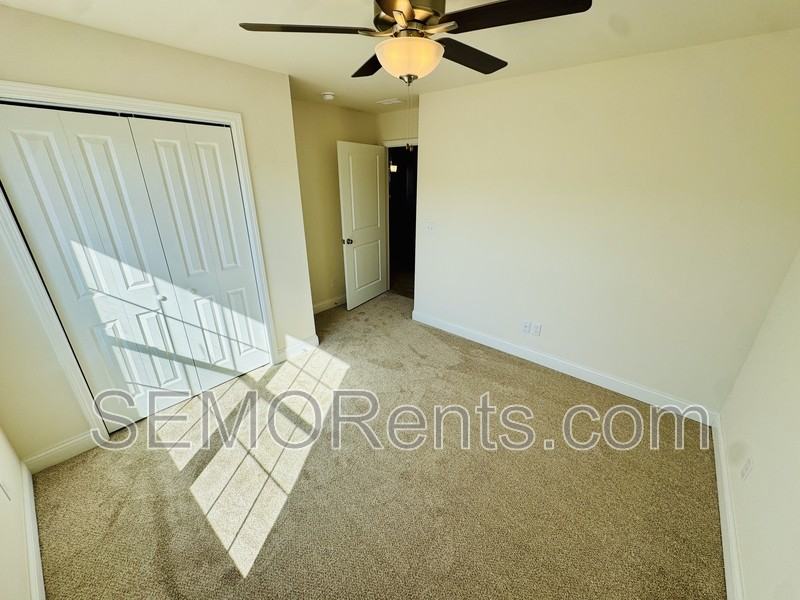 3964 Mckendree Crossing Dr - Photo 4 of 12