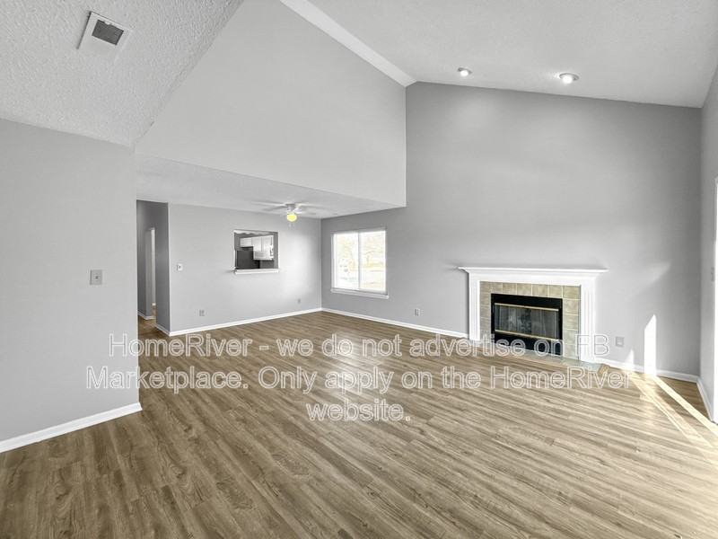 102 Elderbury Ct - Photo 3 of 23