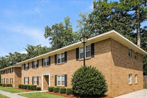 featured image of 1850 Pebble Rd