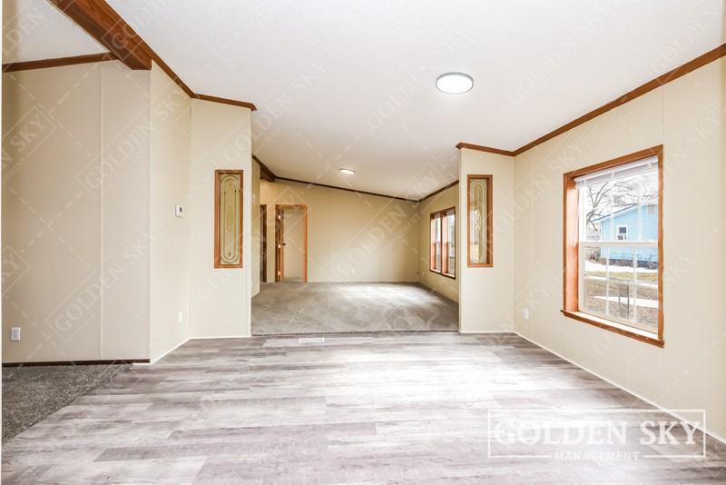 7709 E Gloucester Rd - Photo 4 of 16