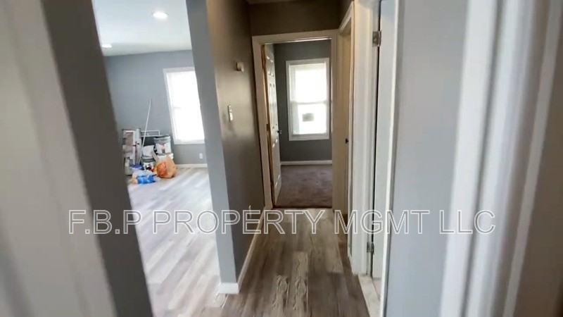 18975 Beland St - Photo 4 of 7