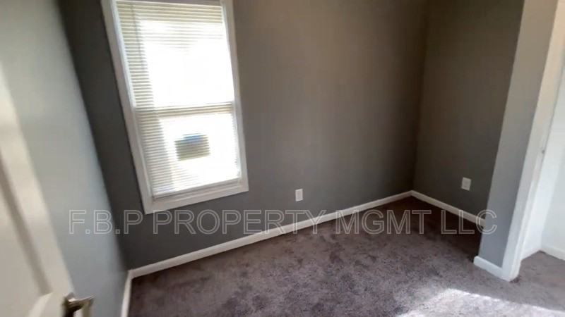 18975 Beland St - Photo 5 of 7