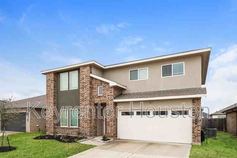 7830 Cattleman Valley Dr - Photo 2 of 15