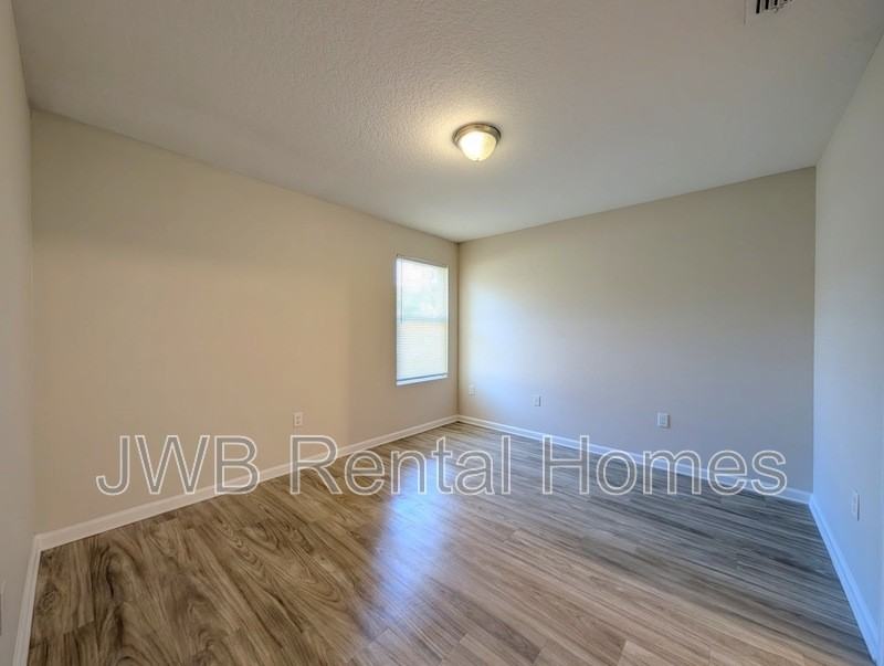 8835 Hare Ave - Photo 7 of 19