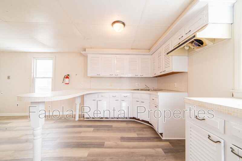 201 F St - Photo 5 of 13