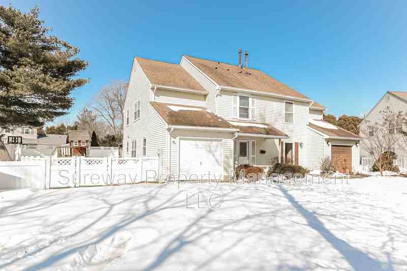 29 Franklin Dr - Photo 2 of 20