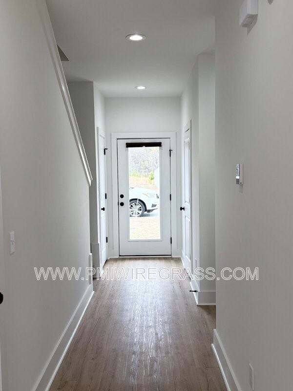 106 Jennie Dr - Photo 6 of 30