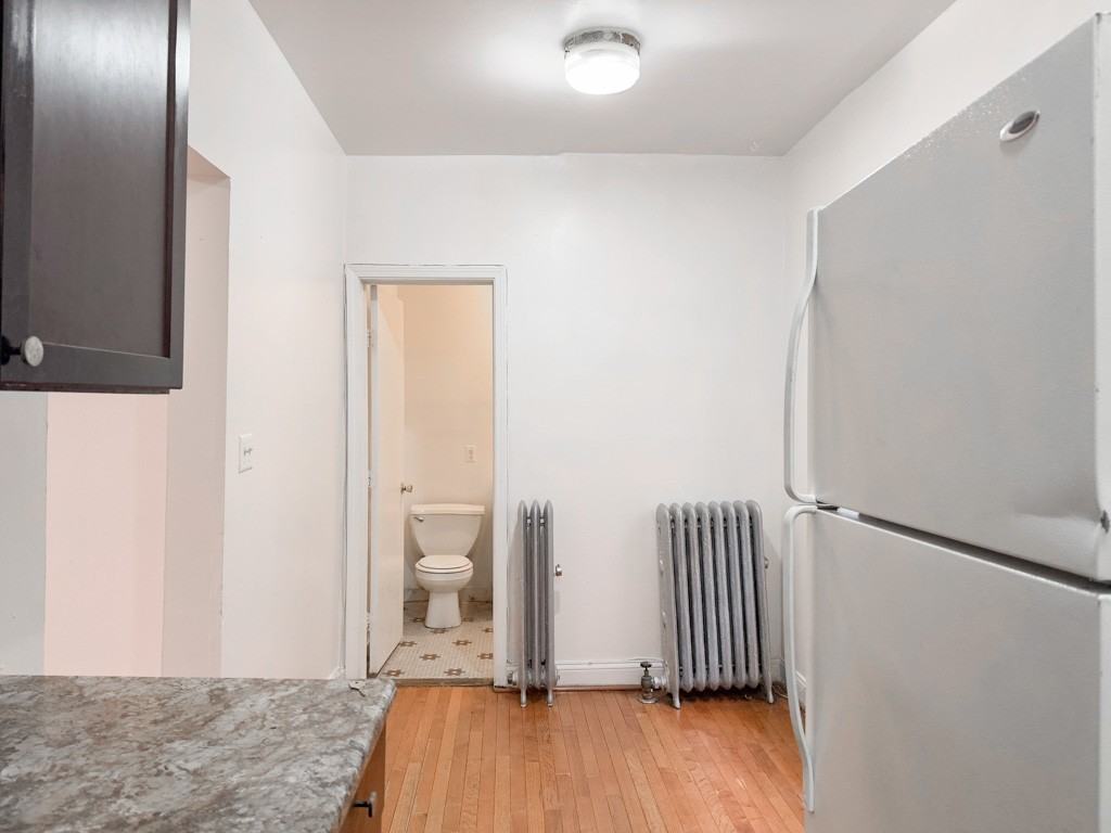 931 W Sunnyside Ave #2S - Photo 5 of 21