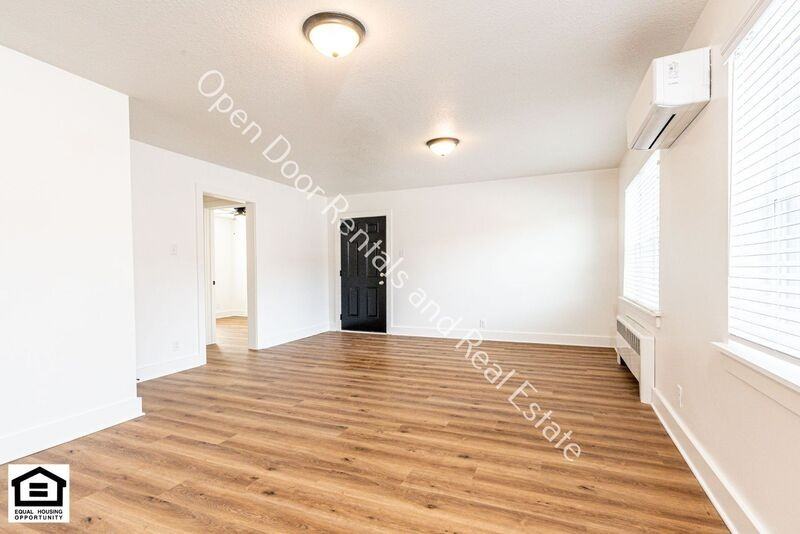 1823 Griswold Dr Apt K11 - Photo 4 of 18