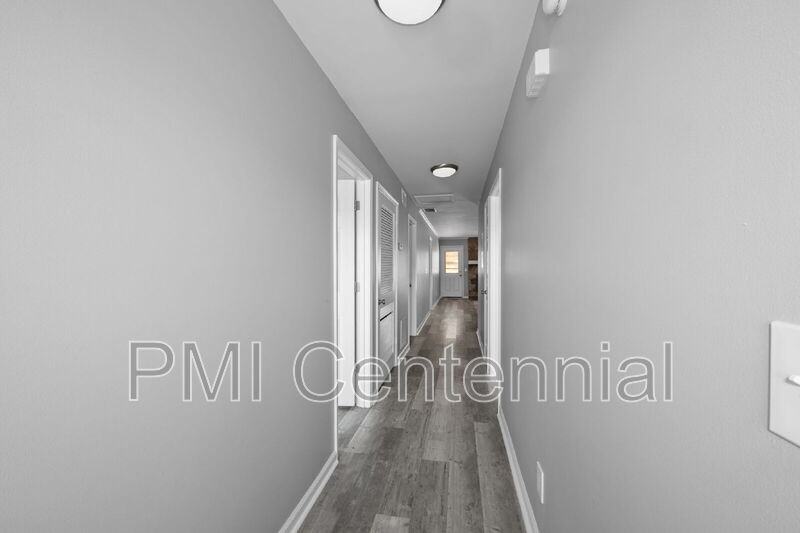 5569 Everglades Trl - Photo 4 of 21