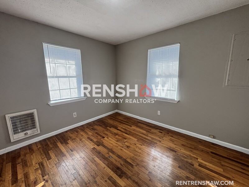 291 Navy Dr - Photo 7 of 13