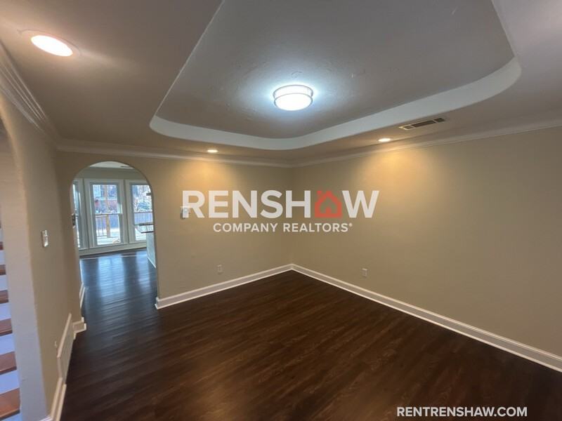 2957 Woffington Ln - Photo 6 of 33