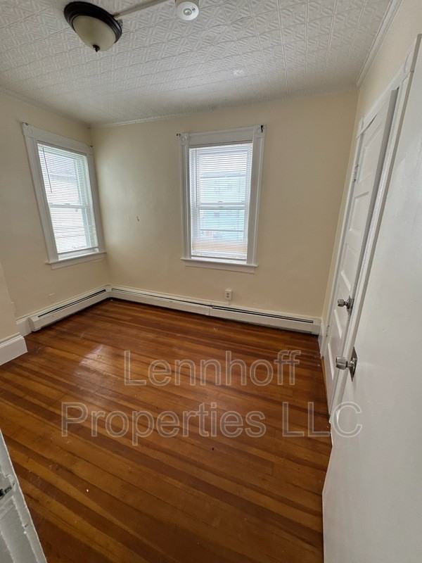 153 Bailey St - Photo 6 of 12