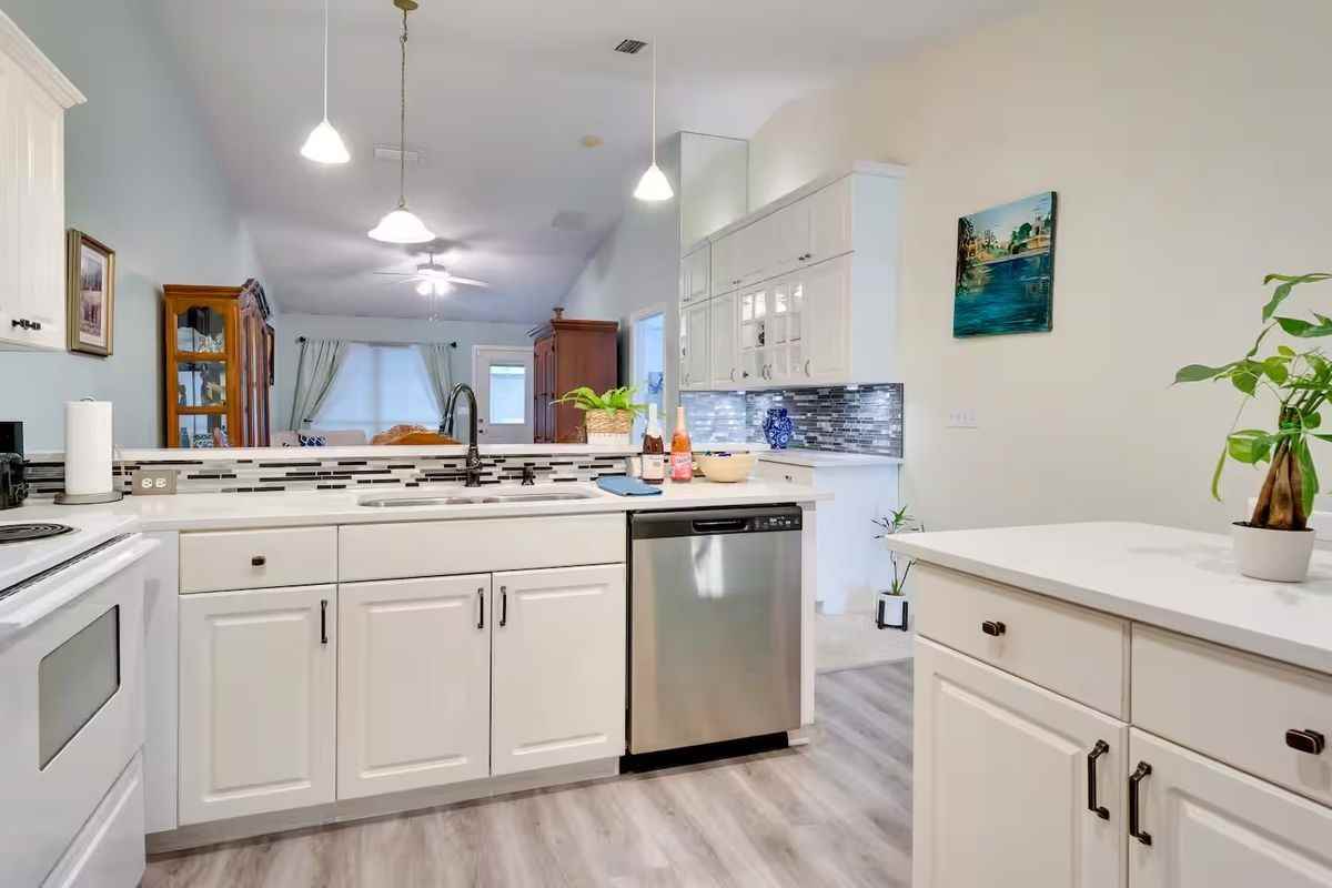 6355 Nw 106th Pl - Photo 3 of 3