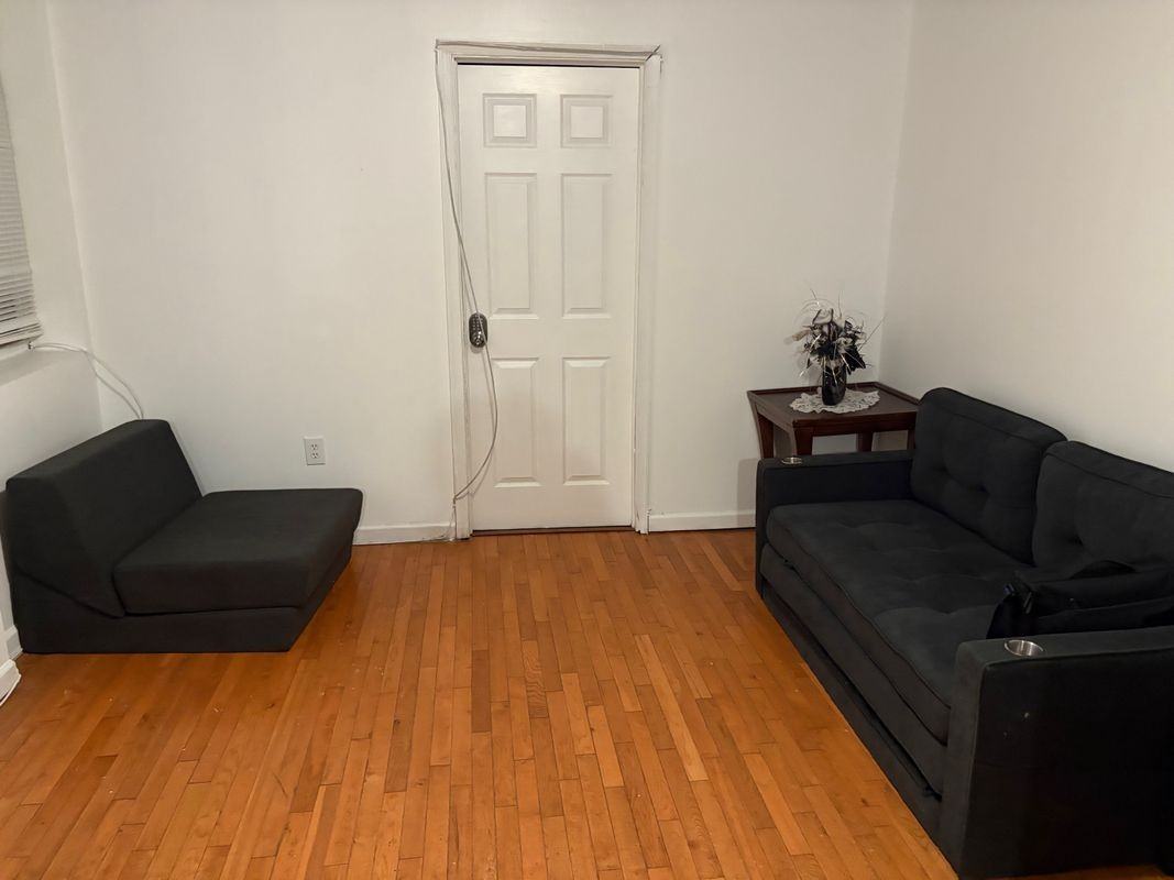 2351 N Park Ave - Photo 4 of 4