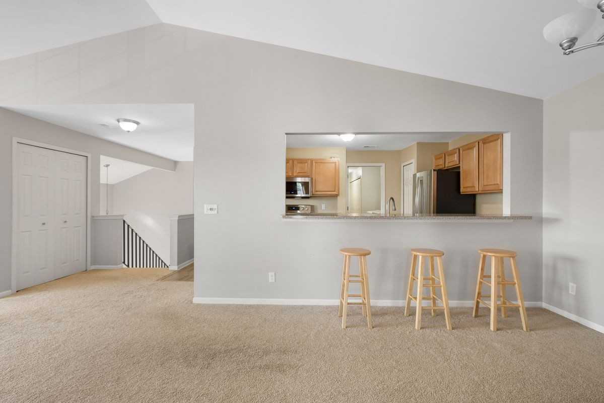 1845 Flagstone Cir - Photo 2 of 7
