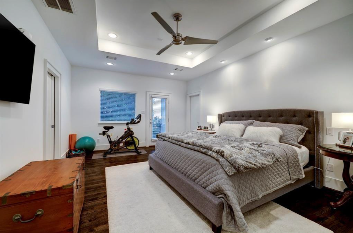 2007 Brun St ##D - Photo 4 of 6