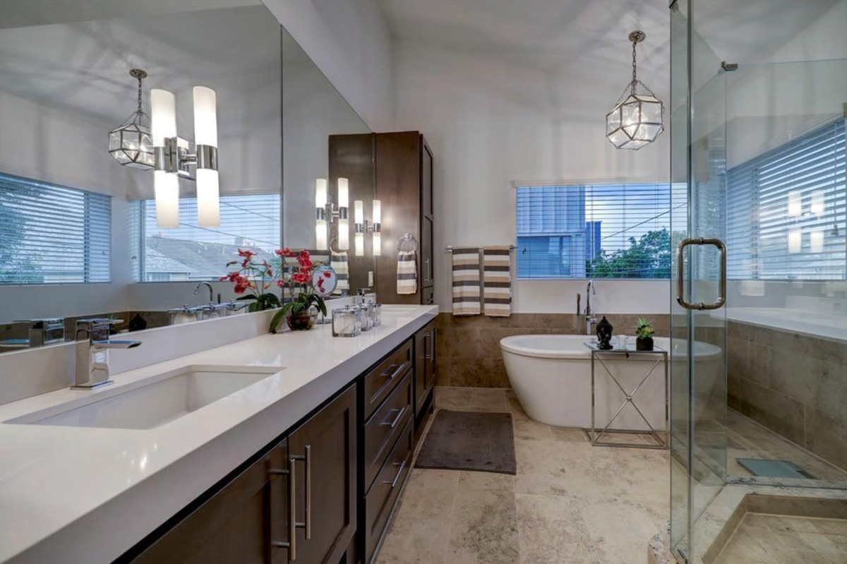 2007 Brun St ##D - Photo 5 of 6