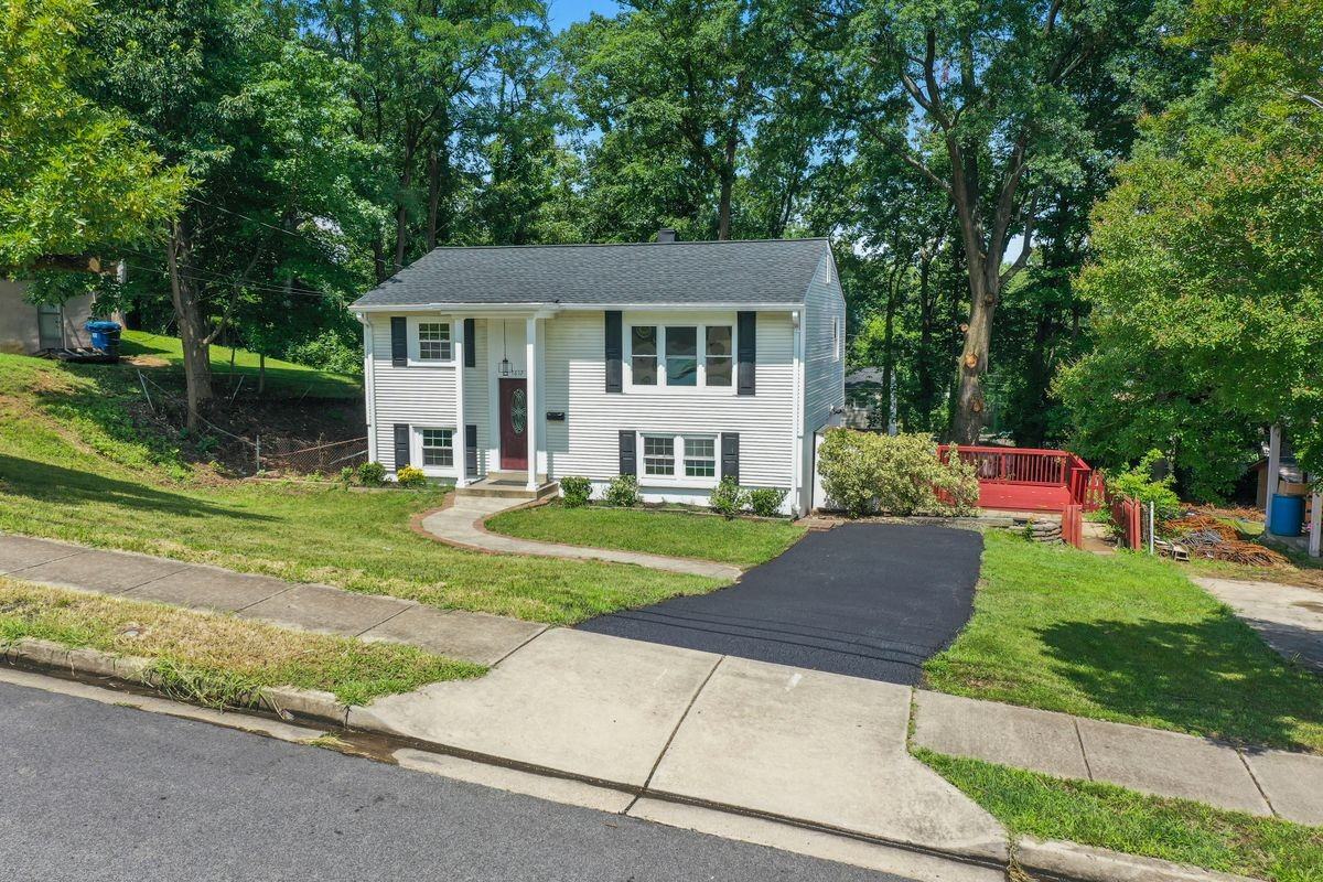 1612 Florida Ave - Photo 4 of 45