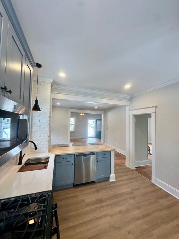 48 Valley Dr - Photo 7 of 18