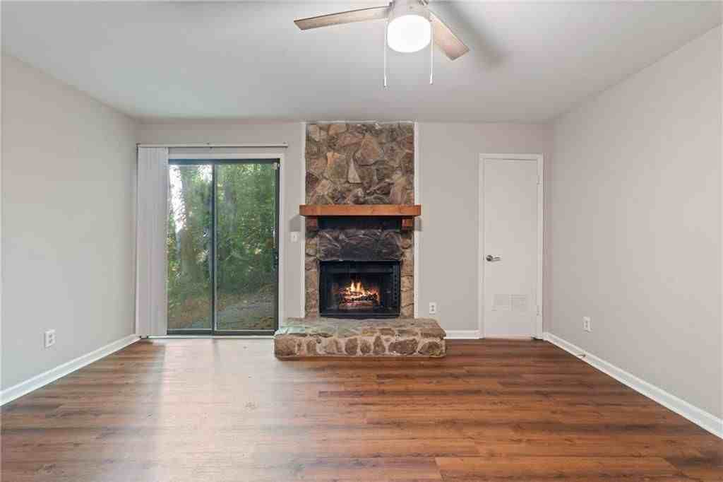 580 Northridge Crossing Dr - Photo 2 of 17