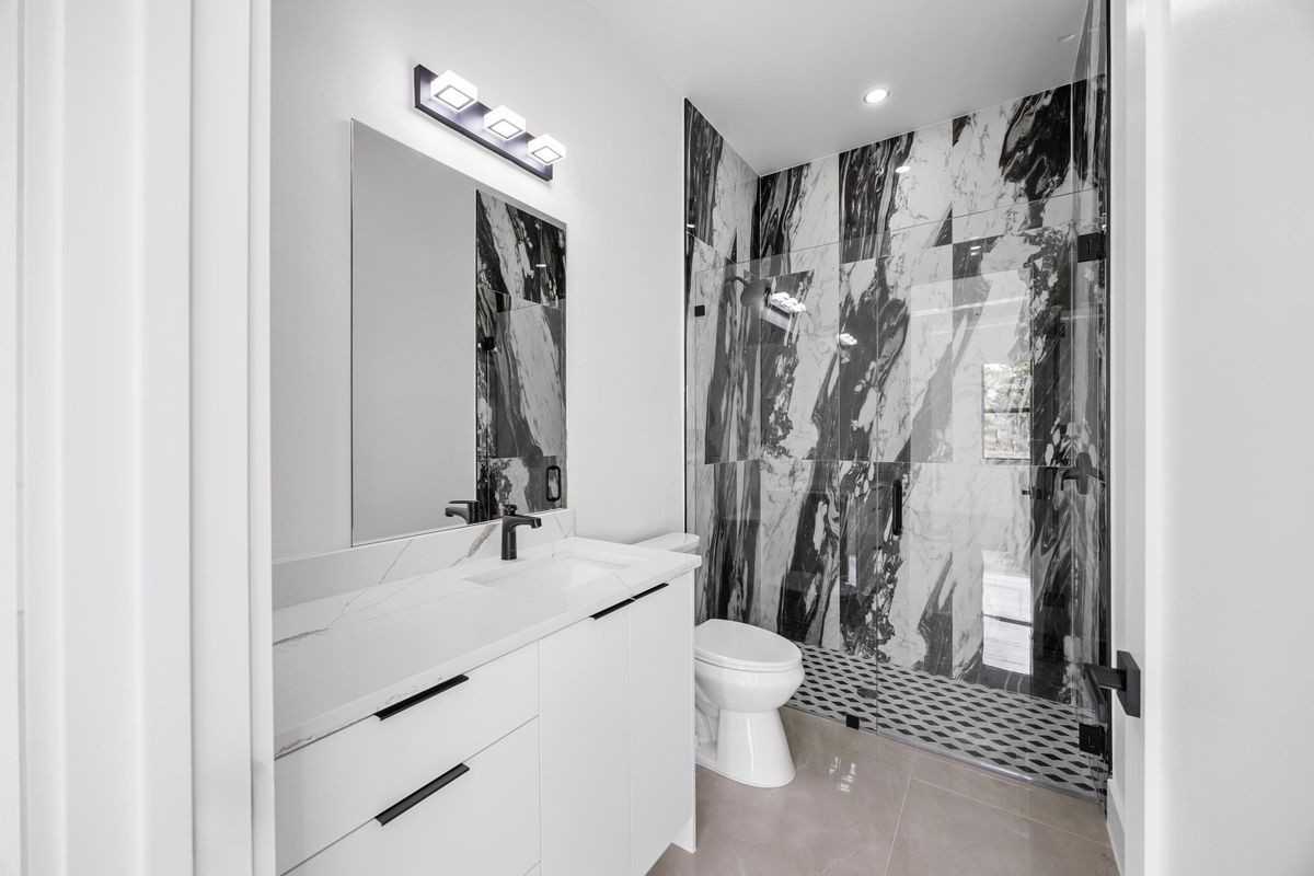 1057 Halby Ave S - Photo 6 of 15