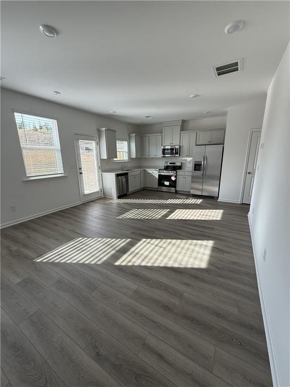 156 Milledge Commons Dr - Photo 3 of 11