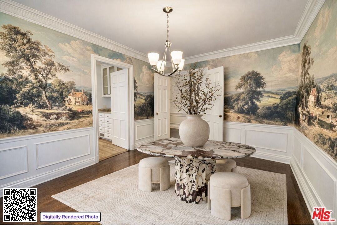 214 S Spalding Dr - Photo 2 of 3