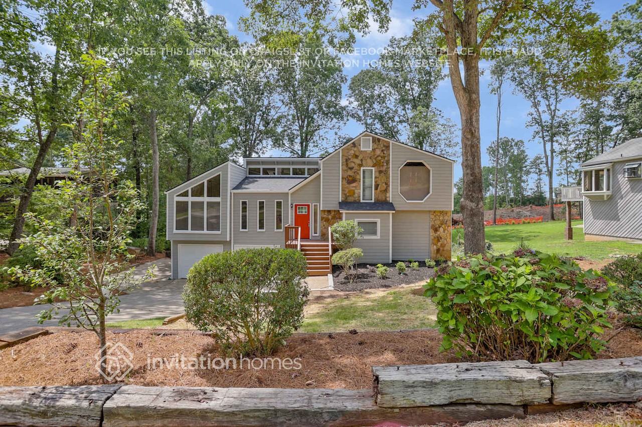 3470 Winter Wood Ct - Photo 3 of 26