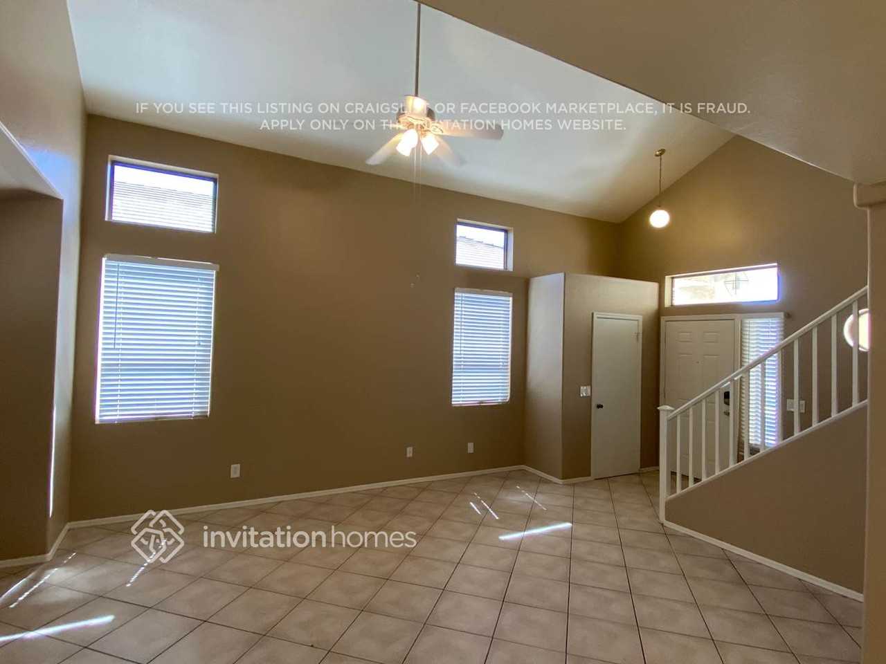 11194 W Granada Rd - Photo 2 of 10