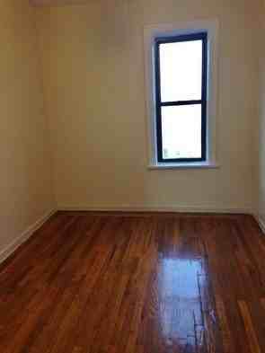 2 Broadway Terrace - Photo 2 of 5
