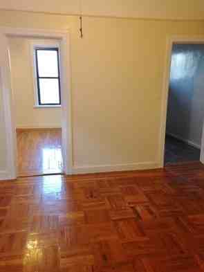 2 Broadway Terrace - Photo 3 of 5