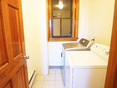 372 Centre St #2 - Photo 4 of 9