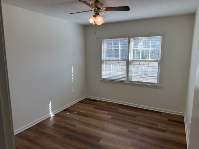 33 Laurie Cir #NA - Photo 6 of 15