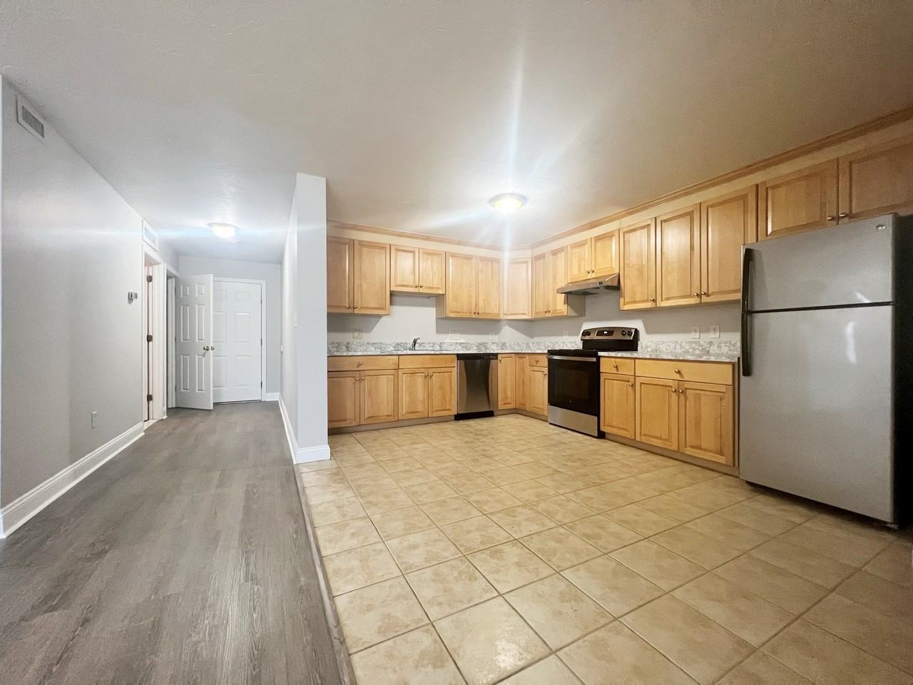 319 East St #202 - Photo 5 of 9