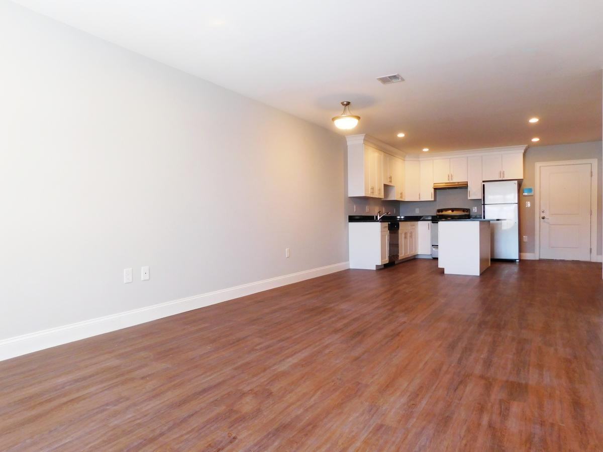 32 Harris St #321 - Photo 2 of 8