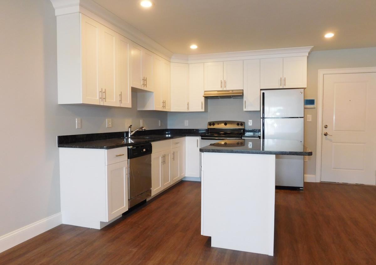 32 Harris St #321 - Photo 4 of 8