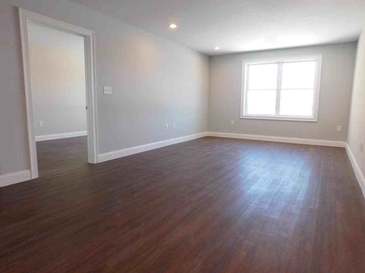 32 Harris St #321 - Photo 6 of 8