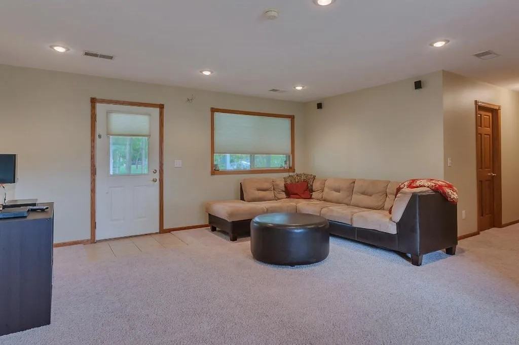 1119 Cherrywood Ct #NA - Photo 2 of 24