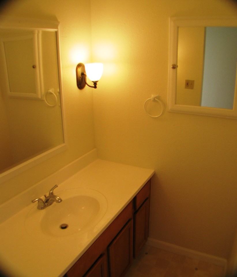 1752 Chester St #101 - Photo 6 of 9