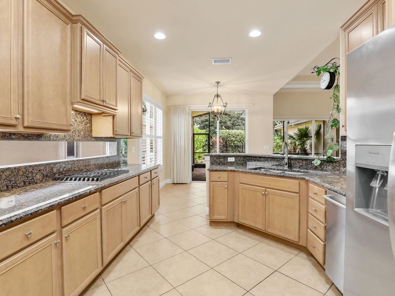 19688 Casa Verde Way #NA - Photo 7 of 34