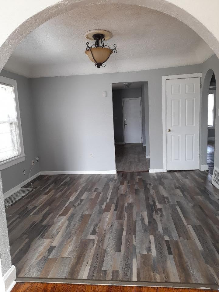 1814 E 68th St #NA - Photo 4 of 14