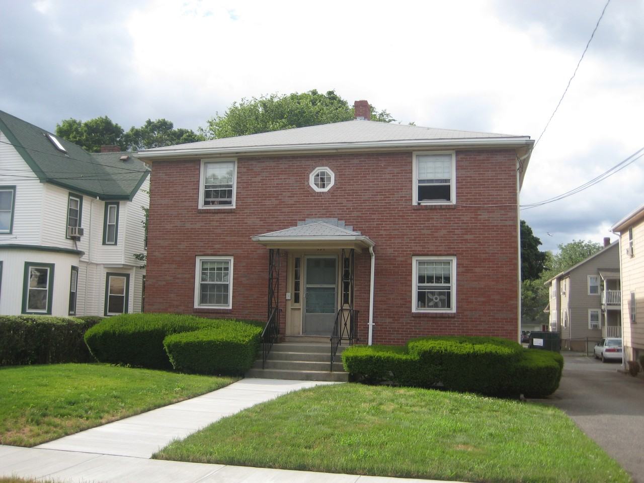 154 Atlantic St #1 - Photo 5 of 8