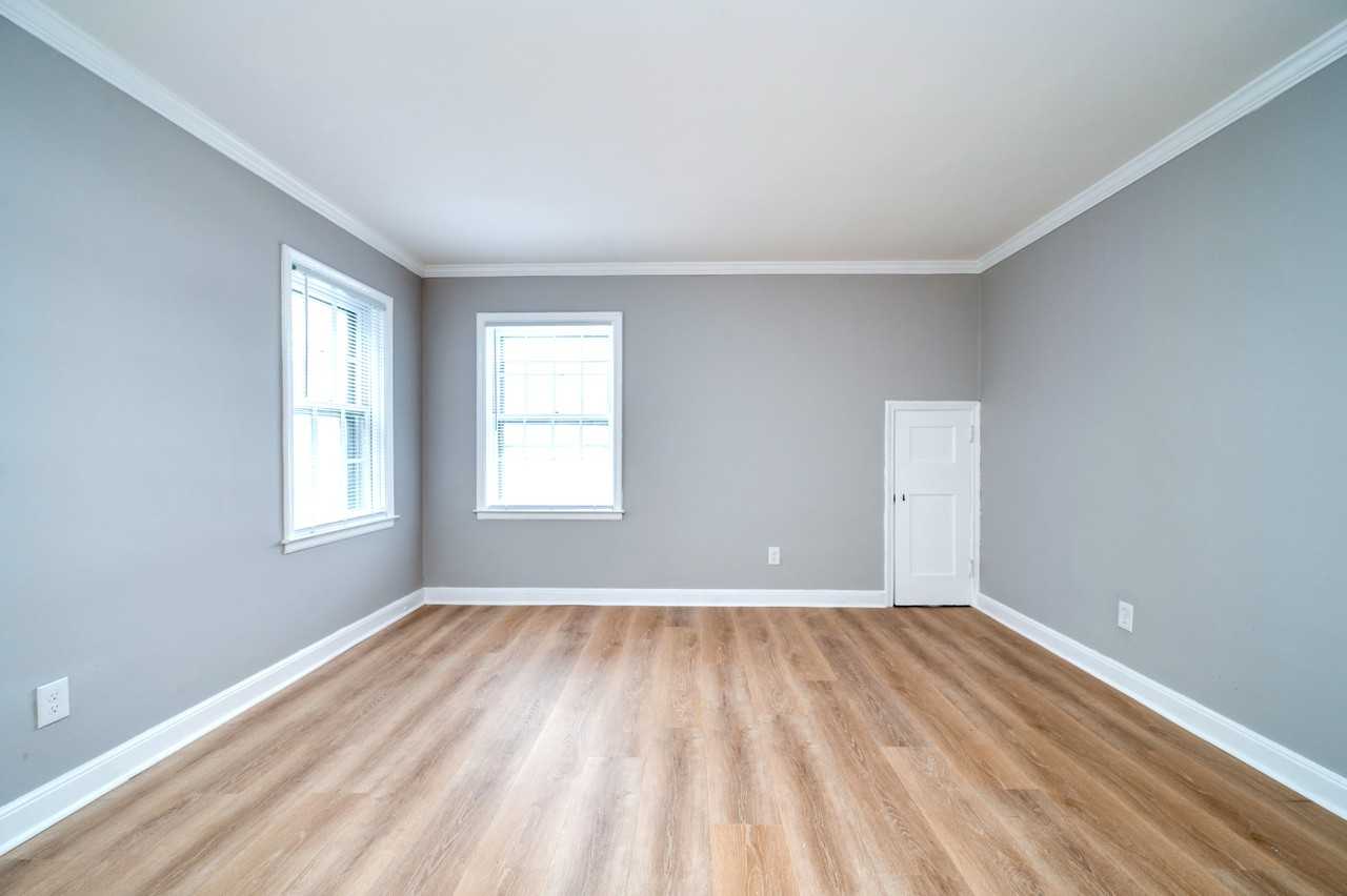 1543 Schuylkill Ave #2 - Photo 2 of 17