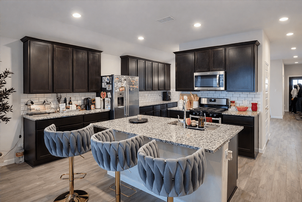 1502 Ashford Bend Ln #NA - Photo 4 of 19