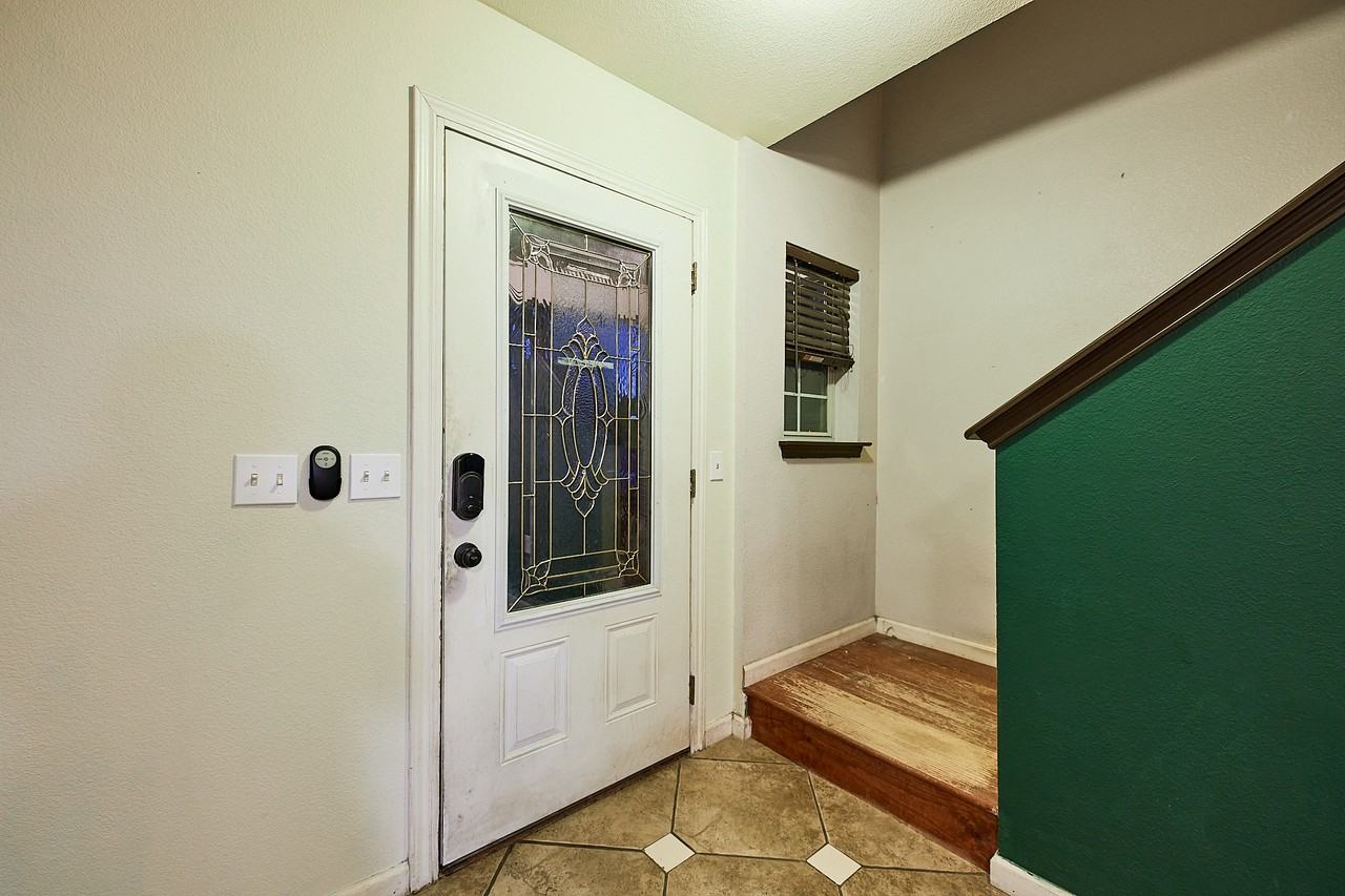 7205 Alegre Pass #NA - Photo 4 of 30