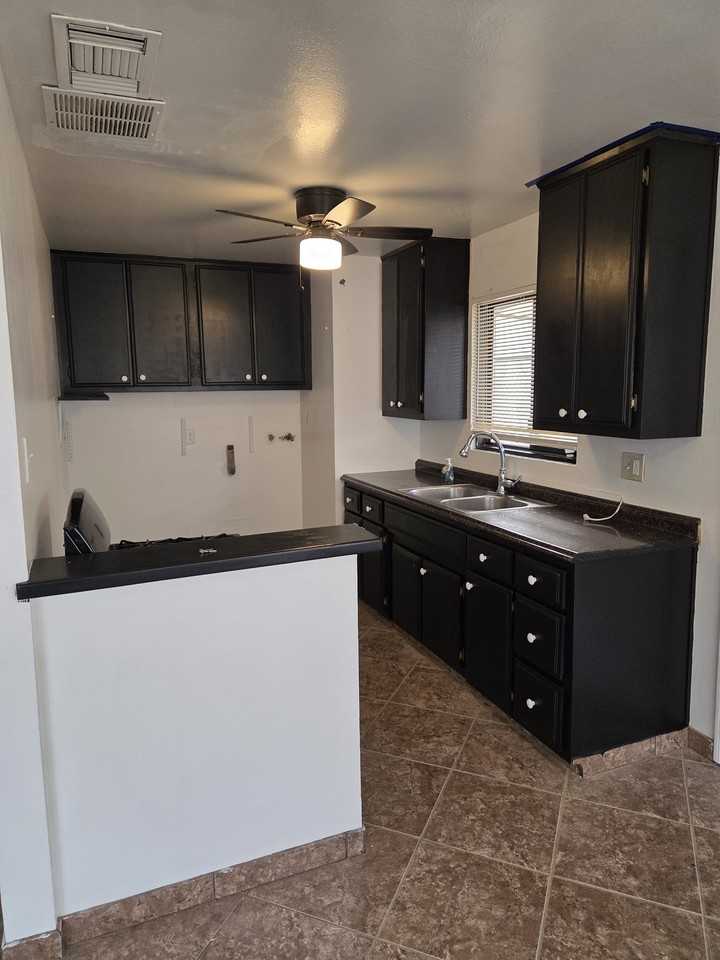 1716 Sunrise Rd #NA - Photo 6 of 15