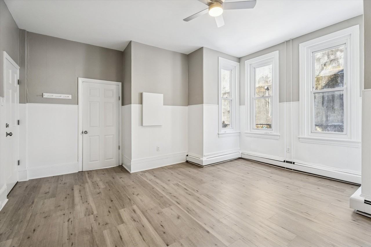 210 2nd Ave #1 - Photo 5 of 13